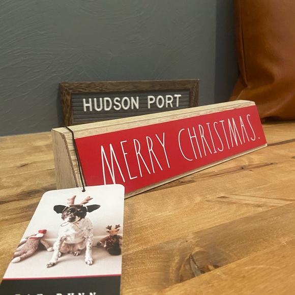 Rae Dunn MERRY CHRISTMAS Wood Sign - Picture 2 of 2